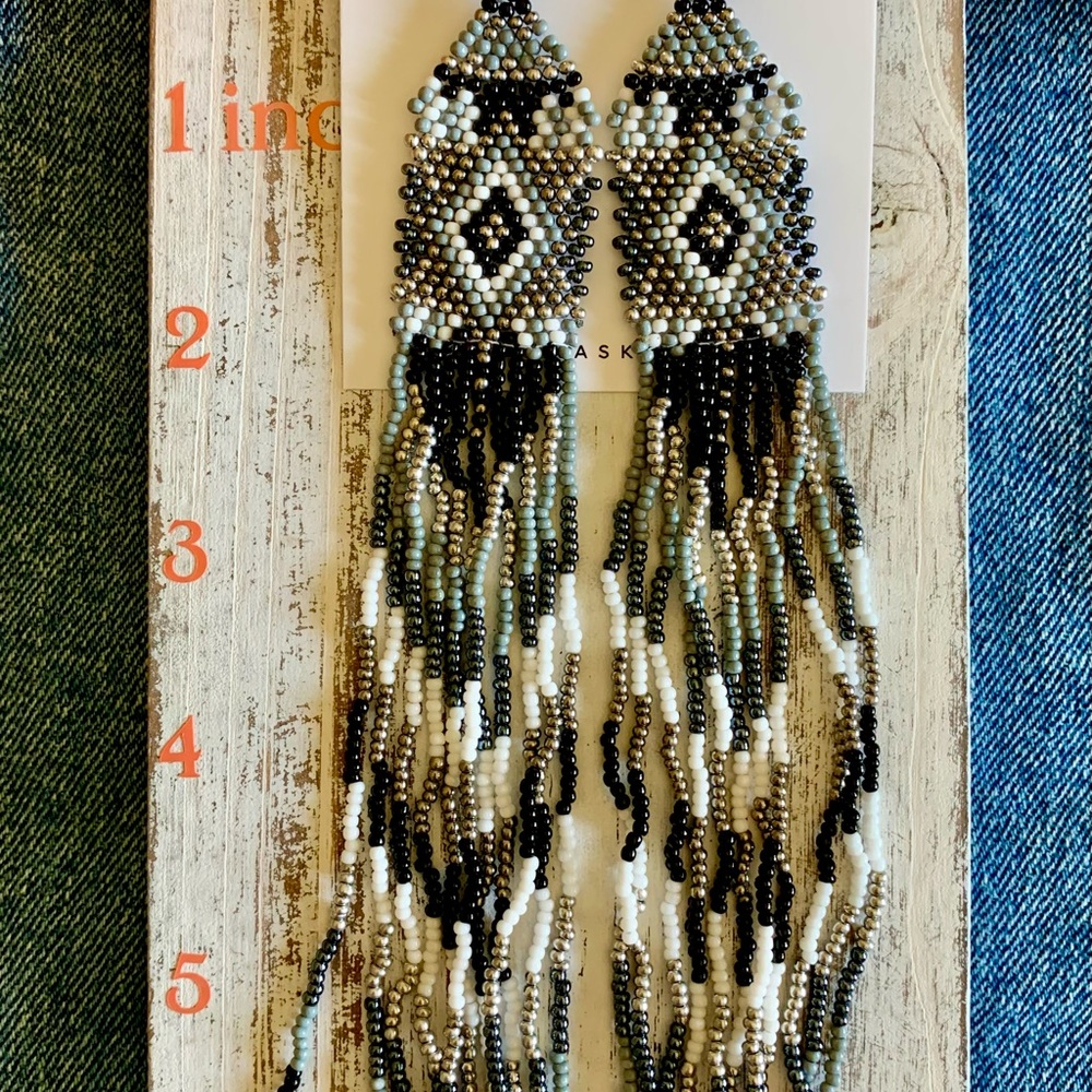 Beaded Earrings - Picture 3 of 3